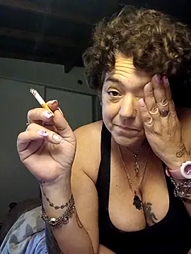 relaxnamaste: διαδικτυακό σόου στην κάμερα