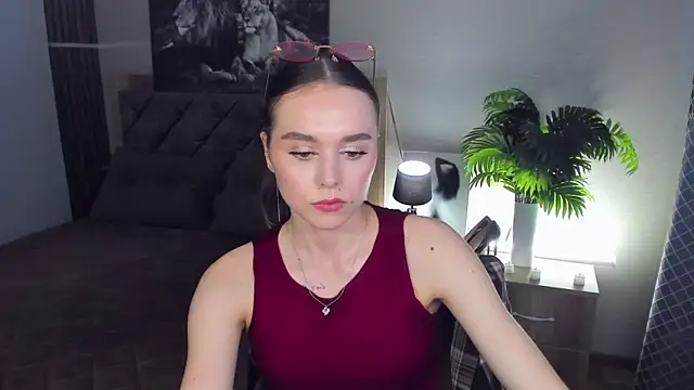 EmelyMason Chat XXX in diretta