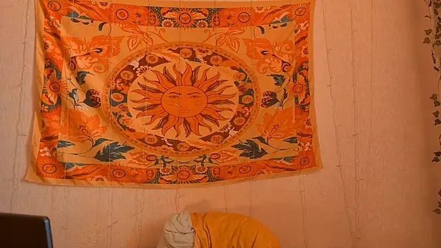 AliceCUNTach Chat XXX in diretta