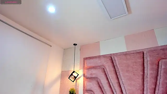 elisa_collins' Live XXX Chat