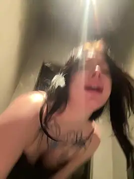 AlishaOfThornsn Live XXX chat