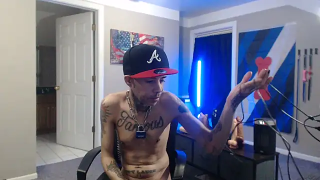 Michigan9000's Live XXX Chat