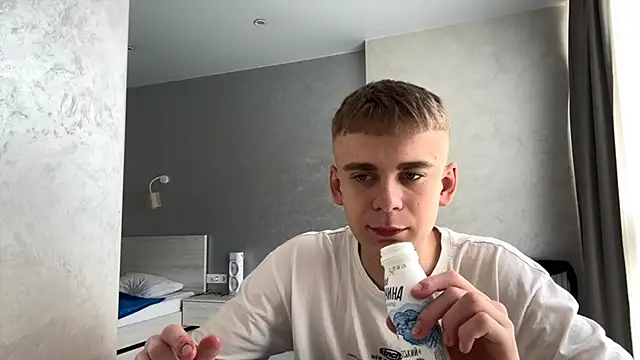 SoloFury Live XXX Chat