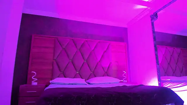 AnaiaClarck's Live XXX Chat