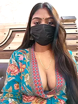 Cute-Ananyaa Show in webcam