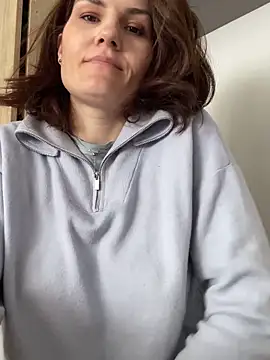 Ms-Lust1-: онлайн-секс-чат