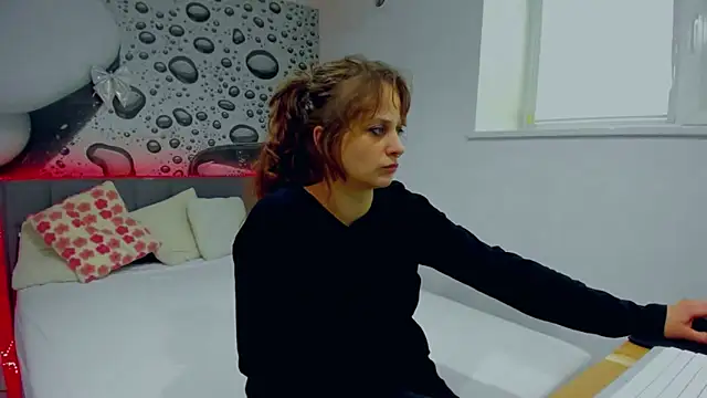 AlmaFancy Live XXX Chat