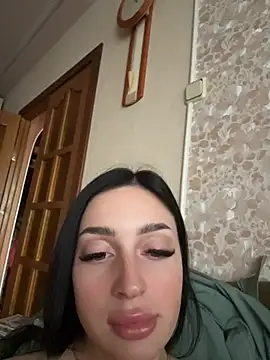 Soft_Pleasure Adlı Modelin Canlı XXX Sohbeti