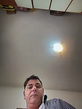 SecretlyDD 网络视讯表演