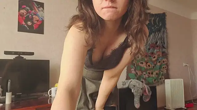 Chatroom XXX en direct de MiaLovelyOne