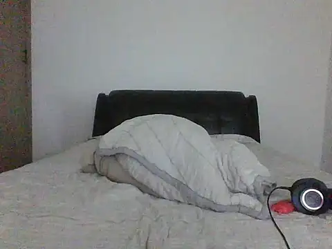 Pokazy przed kamerką – bladetrinityn