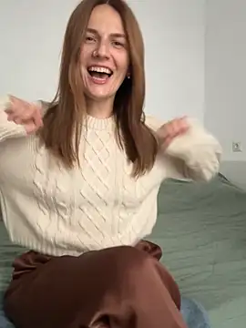 BritneyHall Chat XXX in diretta