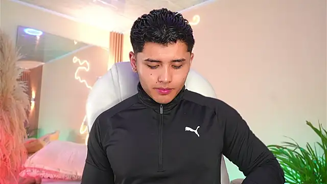 MatiasKorn 라이브 XXX 채팅