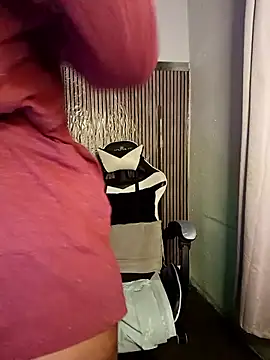 Yameiln Live XXX chat