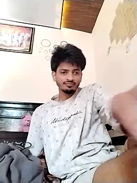 Chat +18 de Wild_Vassu ao vivo