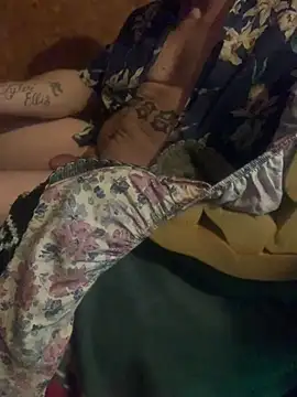 Ldnick69 élő XXX-chatje