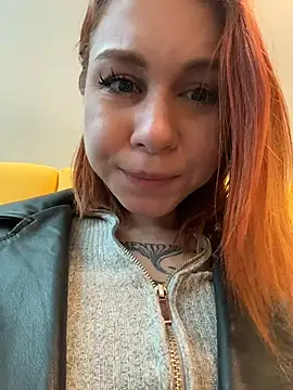 RosieSecret élő XXX-chatje