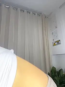 baby_akuma Chat XXX live