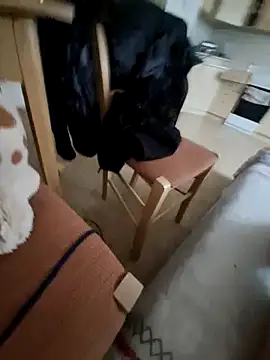 Czat XXX na żywo – YeahDaynight2