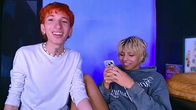 Chat +18 de Nathan_twink ao vivo