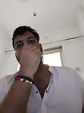 vinay_smalldick: διαδικτυακό σόου στην κάμερα