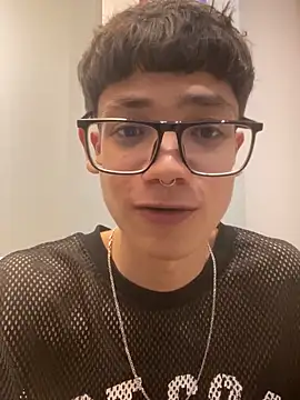 Santi_Princex – webcam-show