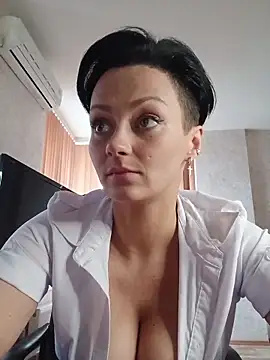 Živý XXX chat EhidnaLowq