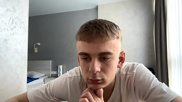 SoloFury: απευθείας συνομιλία ΧΧΧ