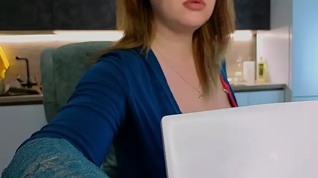 Chat XXX en directo de Katniss_K