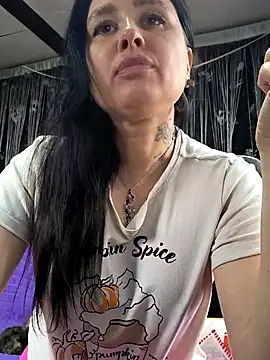 Webkamerová show KikiXRed