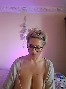 LunaBlaise Adlı Modelin Canlı XXX Sohbeti