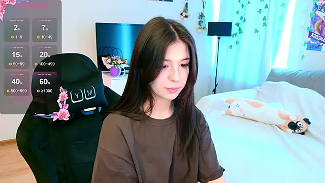 Azaliya_Haze élő XXX-chatje