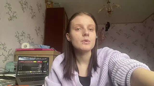 SofiaOops_1's Live XXX Chat