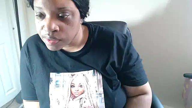 Sexymona1218 现场XXX聊天