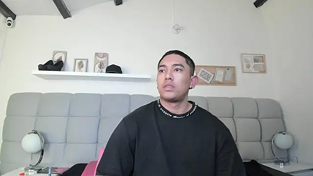 erotic_sins webcam show