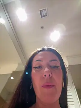 دردشة eveangelll الجنسية المباشرة