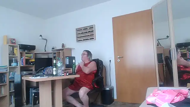 Sissygera 现场XXX聊天