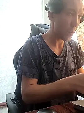 _uncle_Mitya-43_のウェブカメラショー