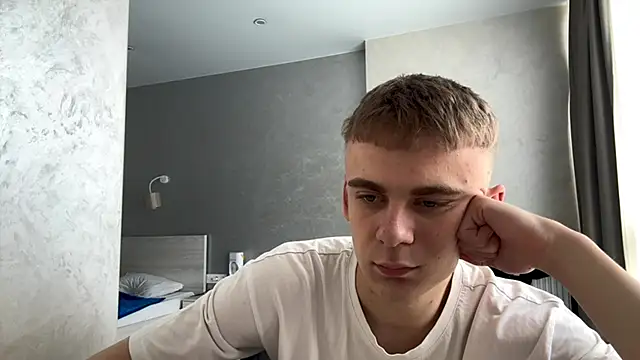 Онлайн чат XXX SoloFury