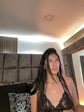 BrigitteVons' Live XXX Chat