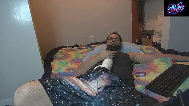 Zander823 Adlı Modelin Canlı XXX Sohbeti