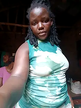 holygrail001: διαδικτυακό σόου στην κάμερα