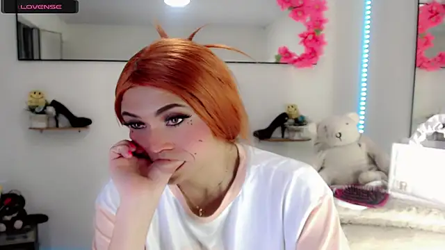 NathalialLooesのウェブカメラショー