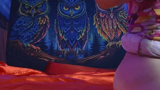 BusyB1983のライブXXXチャット