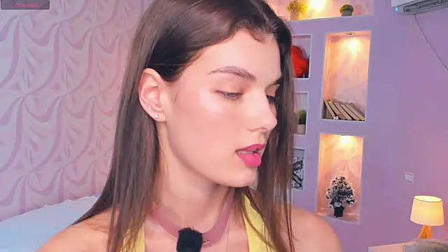 FloraDobb Live XXX-Chat