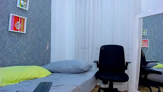 ViictoriiaSaenz's Live XXX Chat