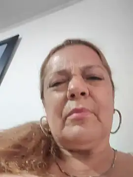 Chat XXX en directo de karlaanqui1