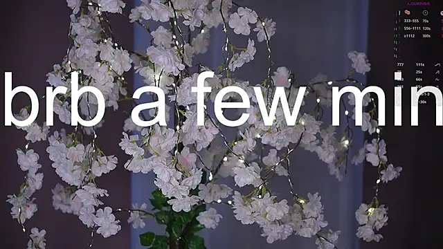 Czat XXX na żywo – FancyEsten