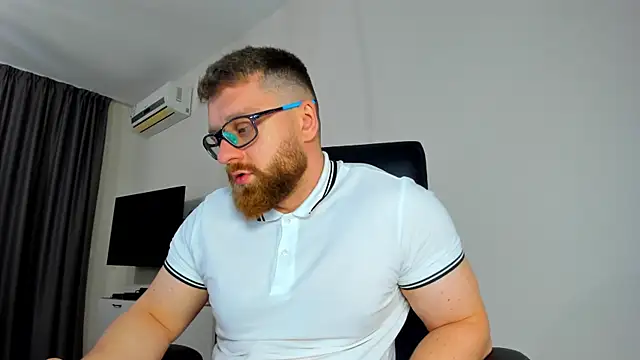 Findom_guy – webcam-show