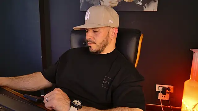 AngeloEric Webcamshow